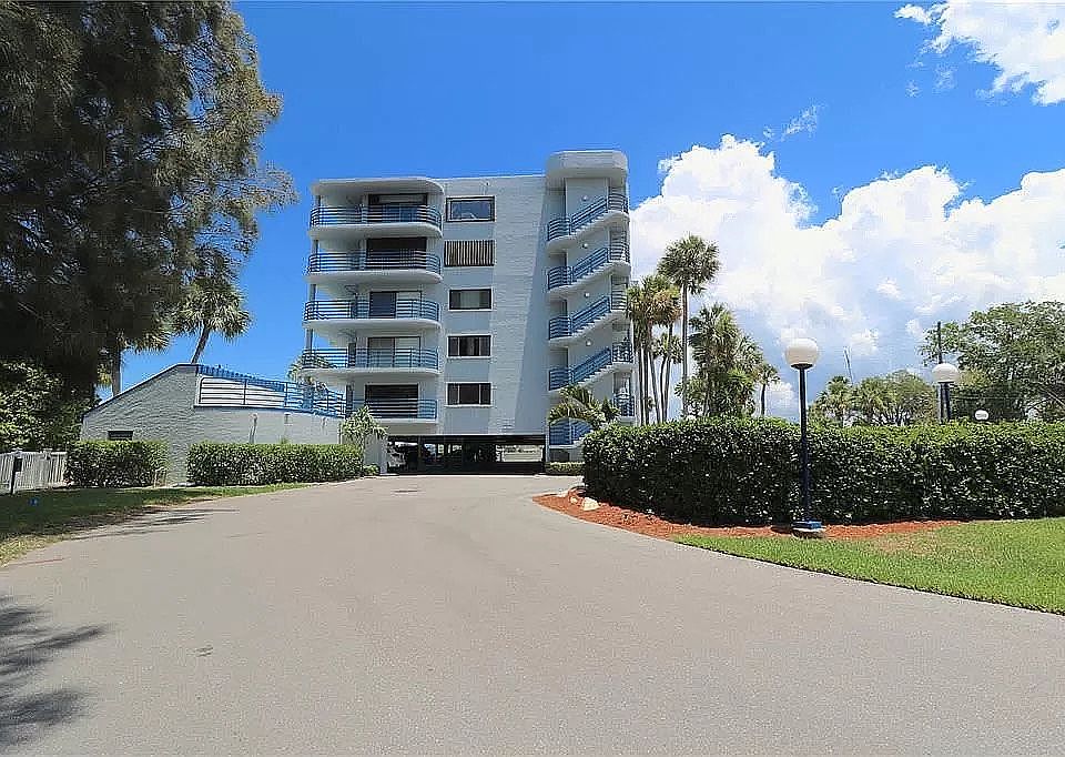 4823 Ebbtide Ln APT 405, Port Richey, FL 34668 Zillow