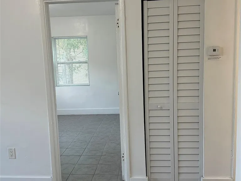 3120 SW 12th Pl — Photo 20
