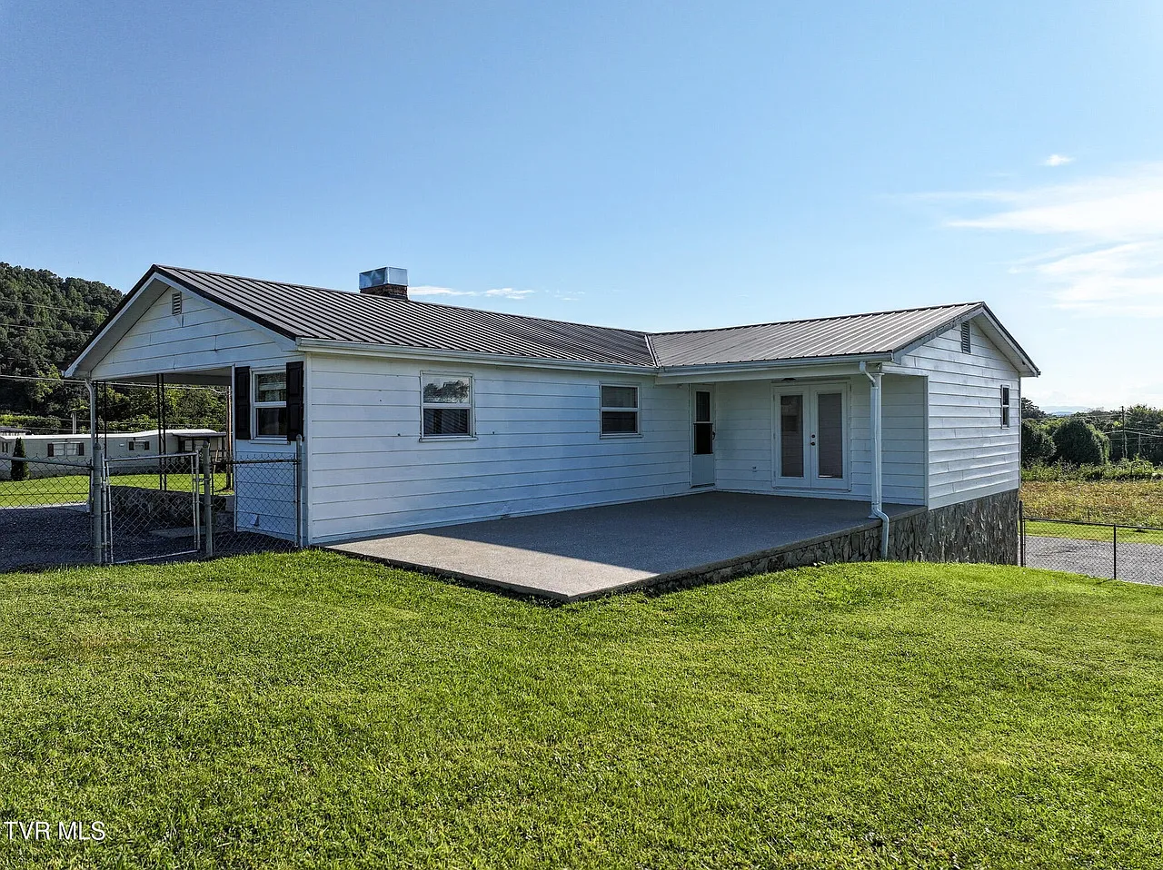 3 bed, 1259 sqft, $1,500 — Photo 3