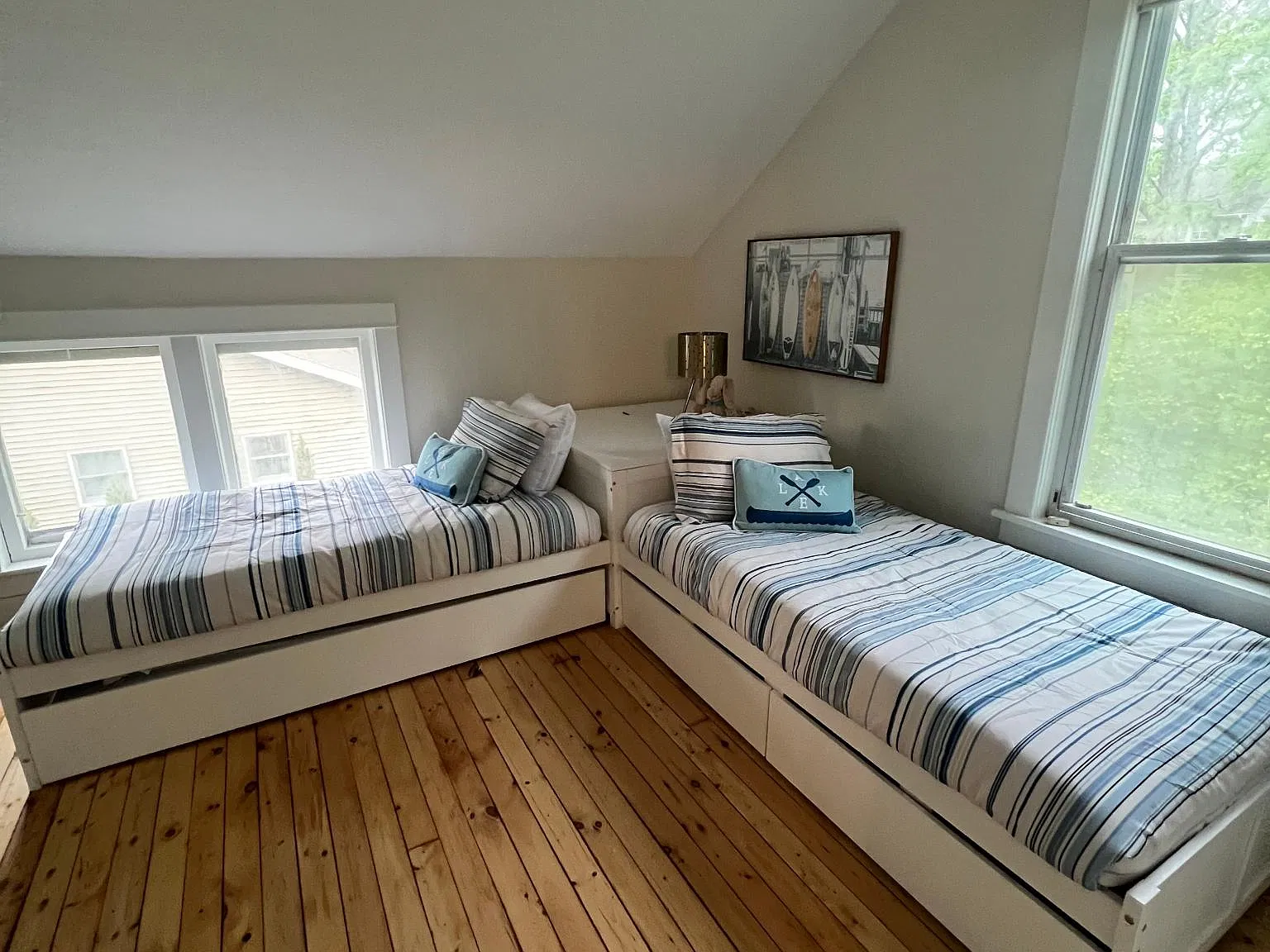 8 bed, 4450 sqft, $3,500 — Photo 3