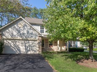 175 Meadowview Ln, Aurora, IL 60502