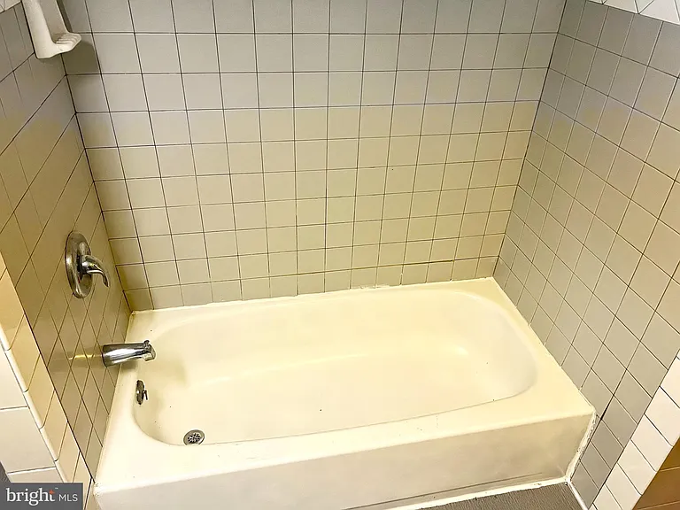 27 Sunshine Rd #1 — Photo 12