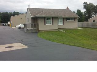 1260 N Milford Rd, Highland, MI 48357