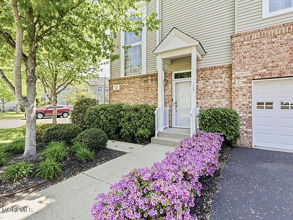 3rd image of 140 Melanie Way #1910