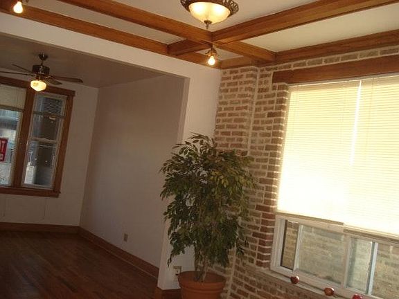 5th image of 2618 W Chicago Ave #2FRONT