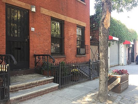 4th image of 162 9th St #1