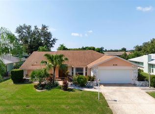 939 E Kathy Ct, Venice, FL 34293