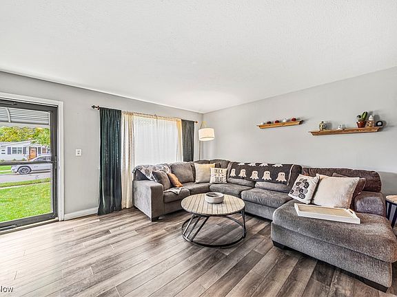 5th image of 1854 Eldon Dr