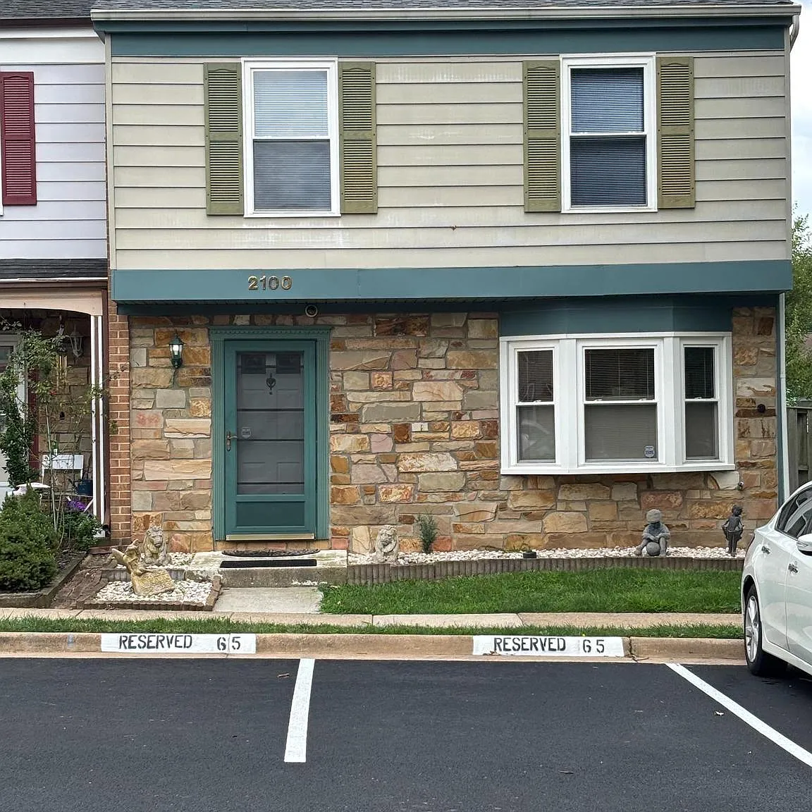 4 bed, 2.5 bath, 1496 sqft, $975 — Photo 3
