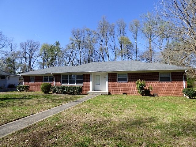 1st image of 210 Tyne Ave