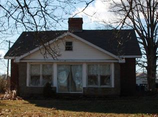 211 Glenn Rd, Paris, KY 40361