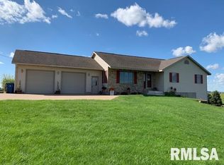 240 Main St, Goose Lake, IA 52750