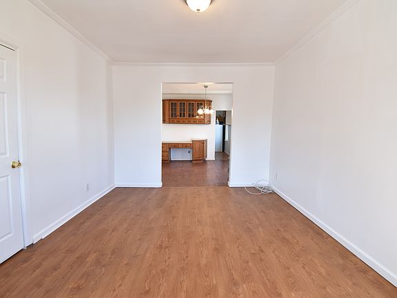 2nd image of 94 Grant St Floor 2
