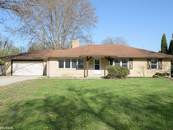 2nd image of 1620 Edgewood Dr