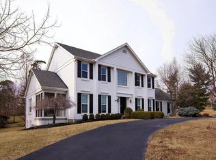 7325 Woodcroft Dr, Cincinnati, OH 45230