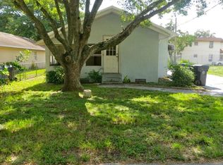 304 Walnut St, Auburndale, FL 33823