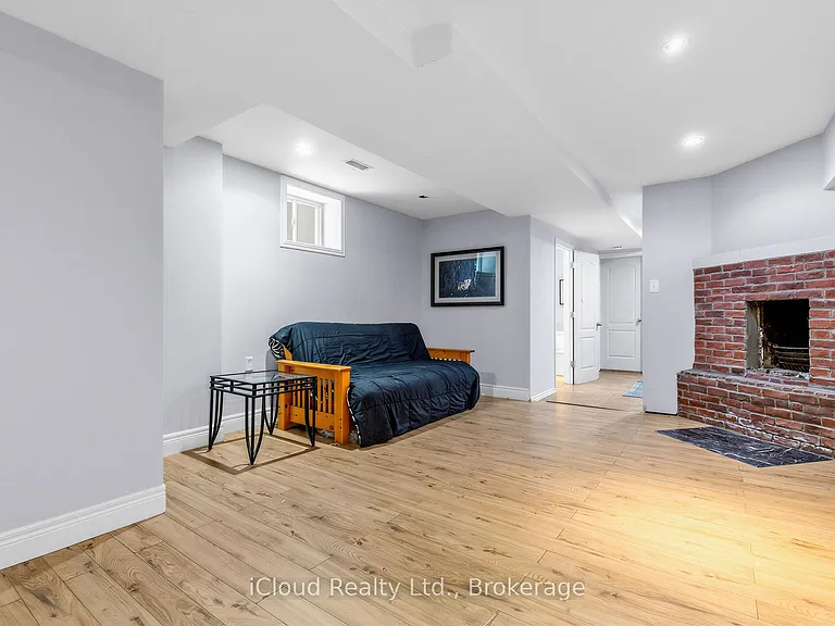 1303 Woodbine Ave — Photo 27