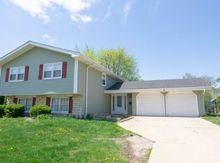 1320 Meyer Rd, Hoffman Estates, IL 60169