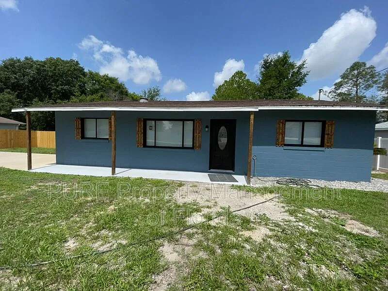 2 bed, 1.0 bath, 1092 sqft, $1,395 — Photo 2