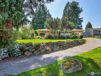 3035 NE 100th Street, Seattle, WA, 98125