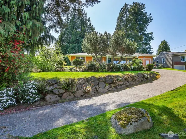 3035 NE 100th Street, Seattle, WA 98125