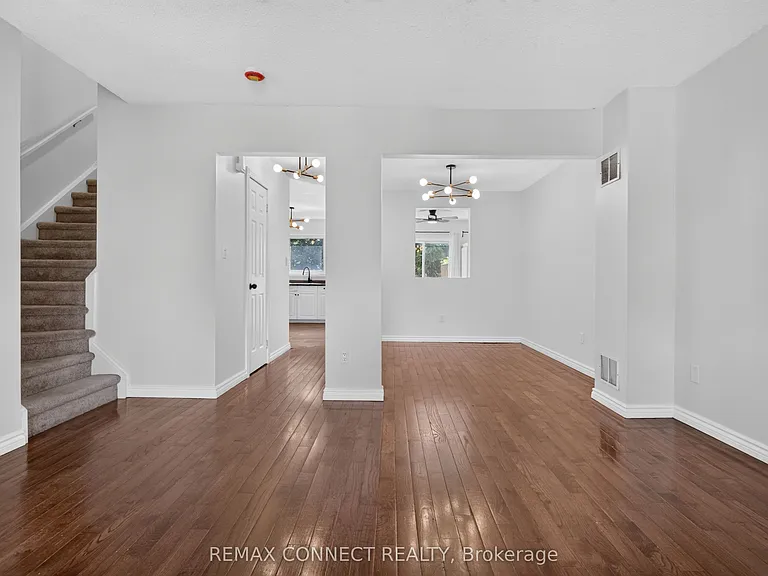 829 Cavan Ct — Photo 6