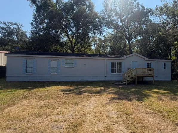 114 County Road 4001, Dayton, TX 77535