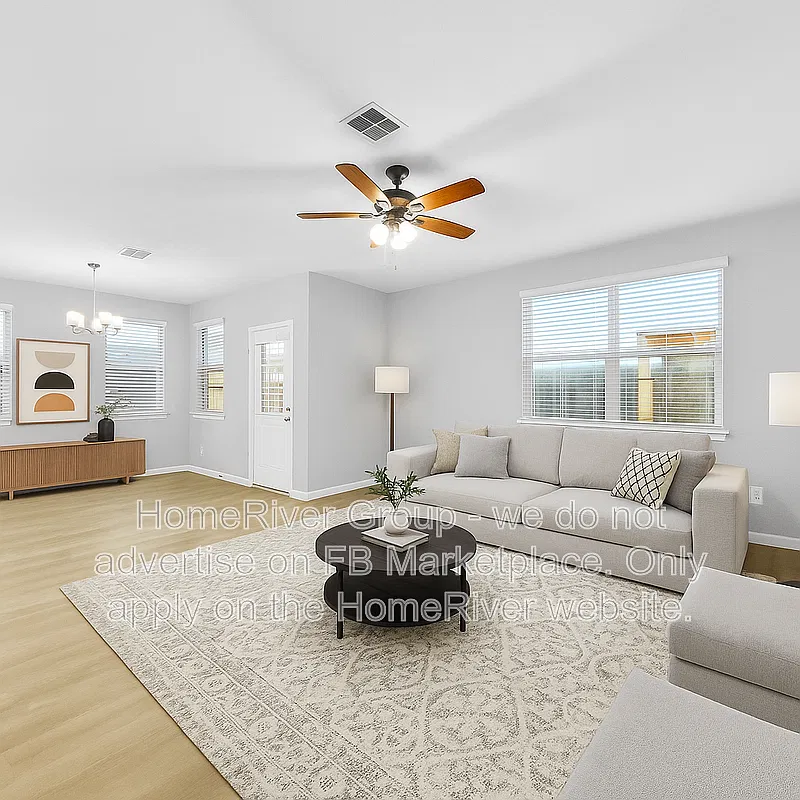 4 bed, 2.5 bath, 2440 sqft, $2,145 — Photo 2