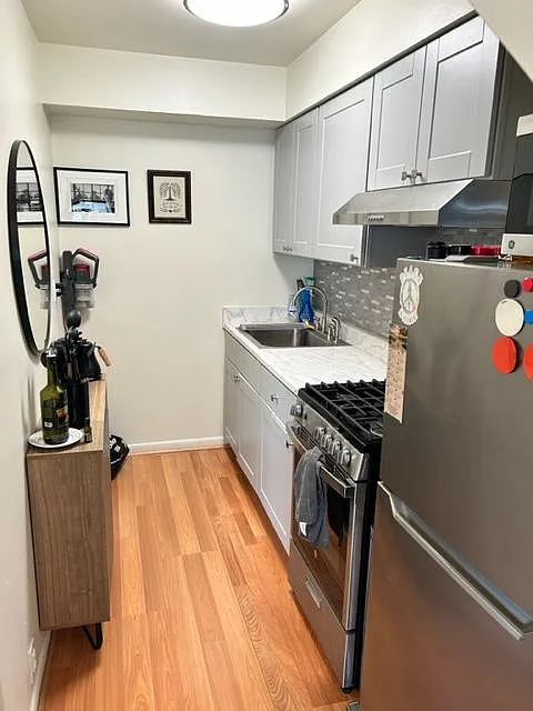 1 bed, 400 sqft, $1,995 — Photo 3