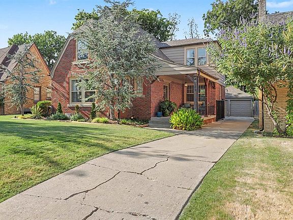 5th image of 2209 NW 26th St