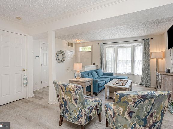 3rd image of 1823 Beth Bridge Cir