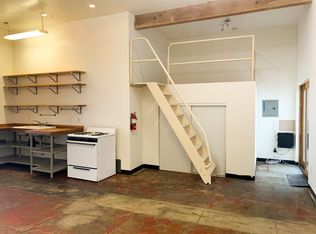 590 W 2nd St #2, Pomona, CA 91766