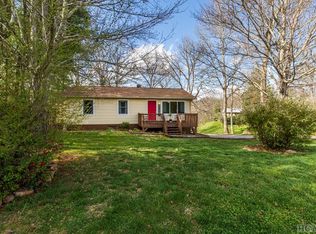 149 Lloyd Tallent Rd, Franklin, NC 28734