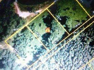 71 Emma Dr, Campobello, SC 29322