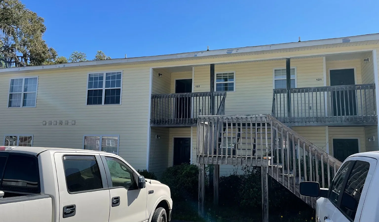 2 bed, 2.0 bath, 1075 sqft, $1,145 — Photo 2