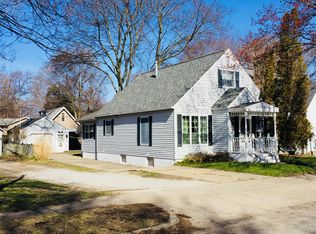 1885 Crowley St, Muskegon, MI 49441