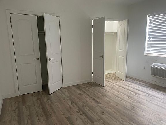 3rd image of 1445 West Ave APT 4