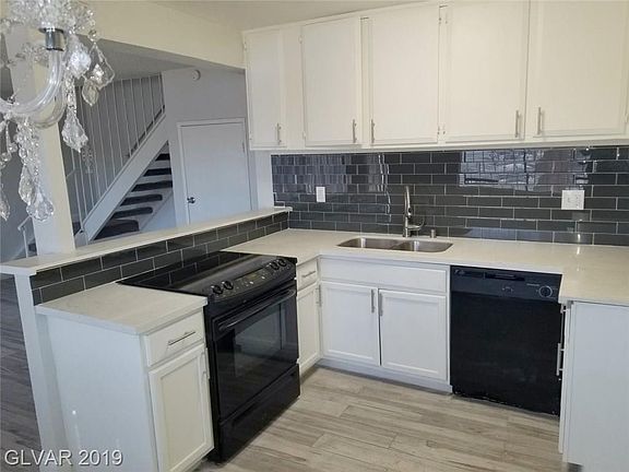 3rd image of 2174 E Desert Inn Rd