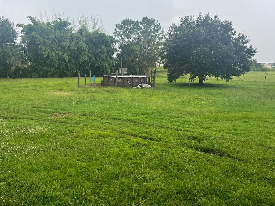 2nd image of 6706 Perpetual Ln