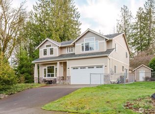 1568 Puget Drive E, Port Orchard, WA 98366
