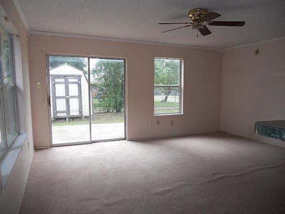 4th image of 430 Satinwood Dr
