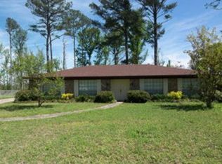 3119 Dogwood Ave, Laurel, MS 39440