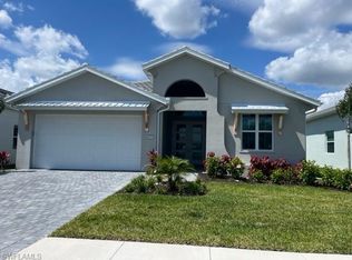 9277 Cayman Dr, Naples, FL 34114