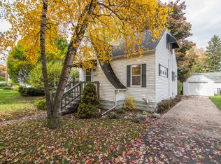 2107 11th St, Bay City, MI 48708