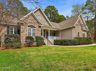 205 Selkirk Trail, Southern Pines, NC 28387