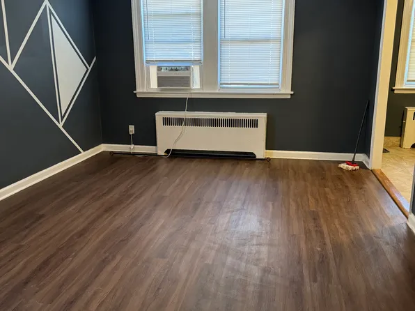 4030 Hartel Ave Floor 2, Philadelphia, PA 19136