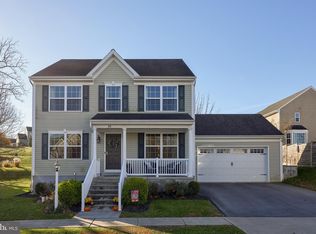 36 Creekside Dr, Lancaster, PA 17602