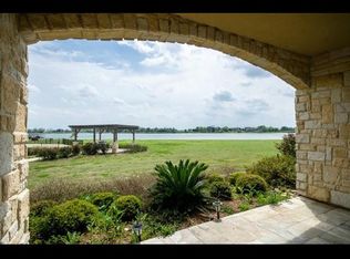 9900 Northshore Blvd, Corsicana, TX 75109