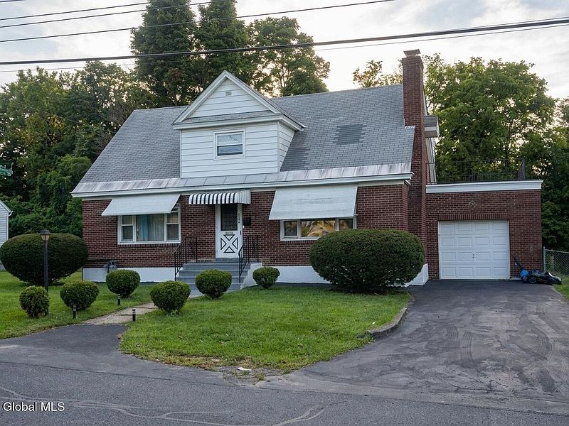4th image of 2151 Lenox Road