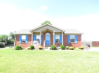 109 Crystal Springs Dr, Bardstown, KY 40004